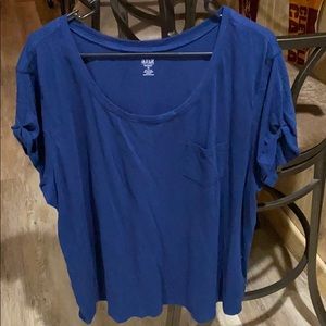 Navy blue shirt sleeve shirt